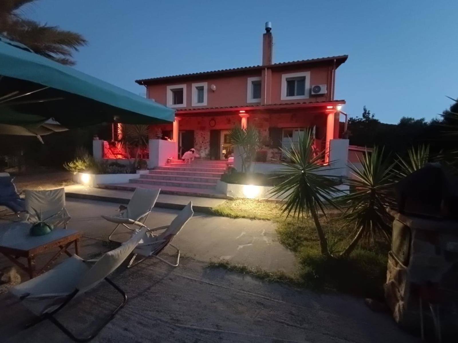 Orange Ville Villamassargia Экстерьер фото